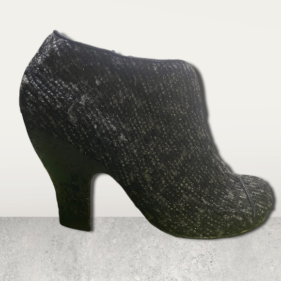 Mutiny by Irregular Choice Black Tweed and Sequence Pump Bootie - Picture 1 of 11